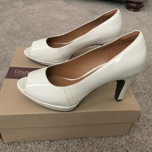 Clark’s “Narine Rowe” White Patent Verni Blanc